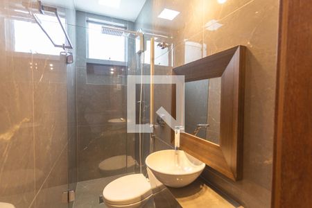 Apartamento para alugar com 110m², 3 quartos e 1 vaga Apartamento para alugar com 110m², 3 quartos e 1 vagaBanheiro da Suíte