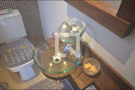 Lavabo de casa à venda com 4 quartos, 300m² em Igara, Canoas