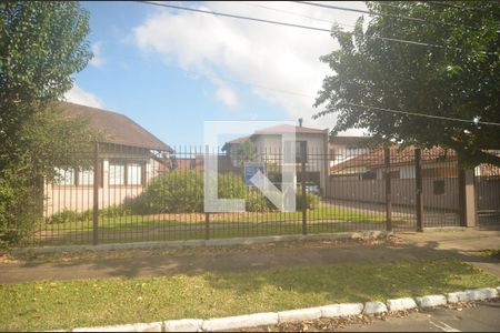 Casa à venda com 300m², 4 quartos e 2 vagasFachada