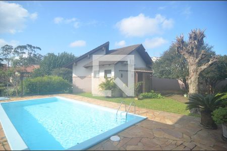 Casa à venda com 300m², 4 quartos e 2 vagasPátio