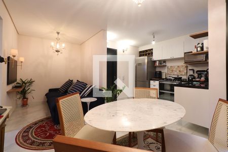 Sala de apartamento à venda com 2 quartos, 67m² em Parque das Nações, Santo André