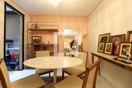 Sala de apartamento à venda com 2 quartos, 67m² em Parque das Nações, Santo André