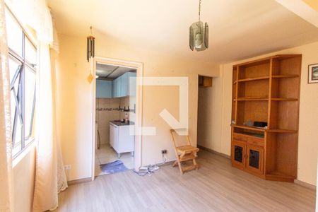 Sala de apartamento para alugar com 2 quartos, 47m² em Barreirinha, Curitiba