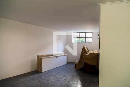 Casa à venda com 230m², 3 quartos e 3 vagas Casa à venda com 230m², 3 quartos e 3 vagasÁrea comum