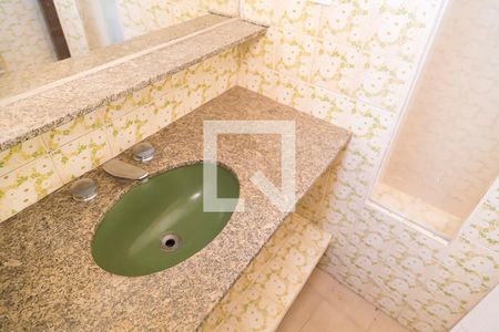 Casa à venda com 230m², 3 quartos e 3 vagas Casa à venda com 230m², 3 quartos e 3 vagasBanheiro da Suíte 3 - Pia