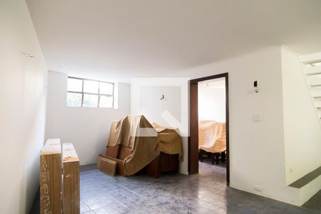 Casa à venda com 230m², 3 quartos e 3 vagas Casa à venda com 230m², 3 quartos e 3 vagasÁrea comum