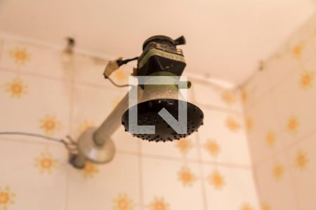 Casa à venda com 230m², 3 quartos e 3 vagas Casa à venda com 230m², 3 quartos e 3 vagasBanheiro de Serviço - Chuveiro