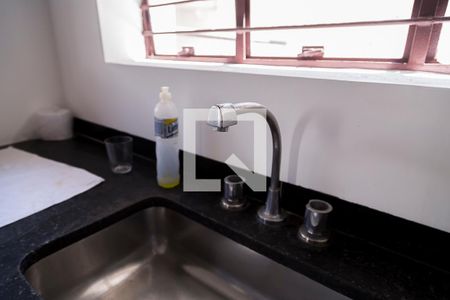 Casa à venda com 230m², 3 quartos e 3 vagas Casa à venda com 230m², 3 quartos e 3 vagasCozinha - Pia