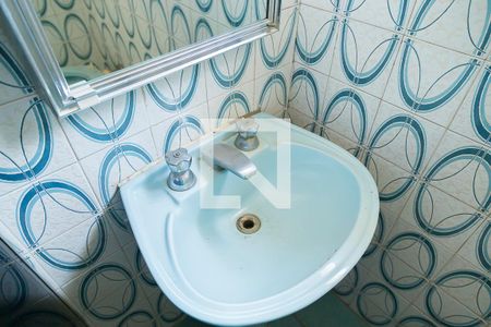 Casa à venda com 230m², 3 quartos e 3 vagas Casa à venda com 230m², 3 quartos e 3 vagasBanheiro da Suíte 2 - Pia