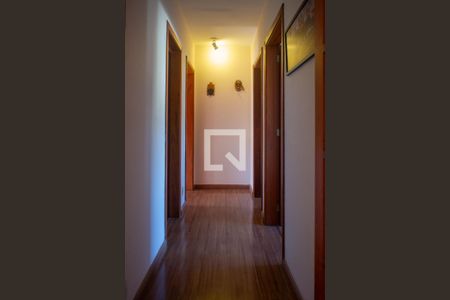 Corredor de apartamento para alugar com 3 quartos, 150m² em Cascata, Porto Alegre
