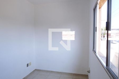 Quarto 2 de apartamento para alugar com 2 quartos, 55m² em Vila Mateo Bei, São Vicente