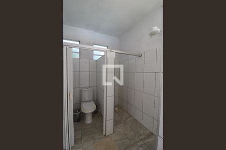 Casa à venda com 2999m², 3 quartos e 10 vagas Casa à venda com 2999m², 3 quartos e 10 vagasBanheiro