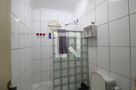 Casa à venda com 2999m², 3 quartos e 10 vagas Casa à venda com 2999m², 3 quartos e 10 vagasBanheiro