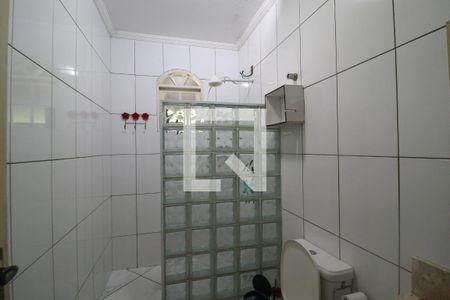 Casa à venda com 2999m², 3 quartos e 10 vagas Casa à venda com 2999m², 3 quartos e 10 vagasBanheiro