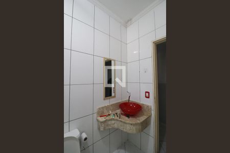 Casa à venda com 2999m², 3 quartos e 10 vagas Casa à venda com 2999m², 3 quartos e 10 vagasBanheiro