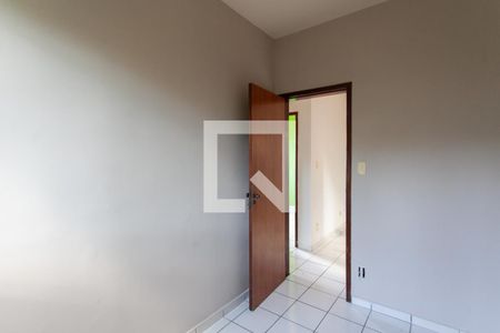 Quarto 1 de apartamento para alugar com 3 quartos, 57m² em Cenaculo, Belo Horizonte