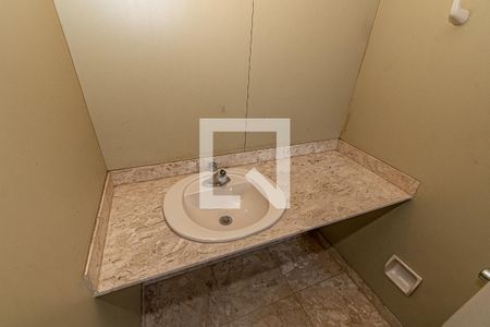 Apartamento à venda com 200m², 4 quartos e 2 vagasDetalhe Banheiro da Suíte 3