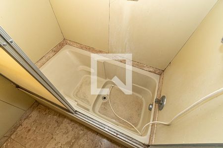 Apartamento à venda com 200m², 4 quartos e 2 vagasDetalhe Banheiro da Suíte 1