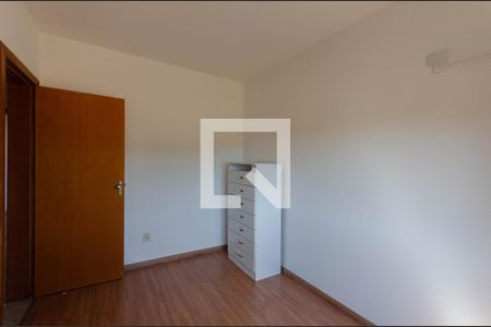 Casa de condomínio à venda com 172m², 3 quartos e 2 vagasQuarto 2