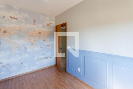 Casa de condomínio à venda com 172m², 3 quartos e 2 vagasQuarto 3