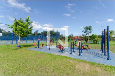 Casa de condomínio à venda com 172m², 3 quartos e 2 vagasÁrea comum - Academia