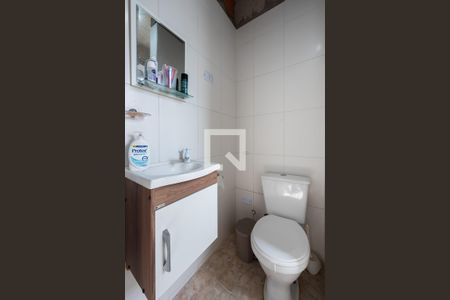 Banheiro suíte de apartamento para alugar com 1 quarto, 35m² em Estuário, Santos