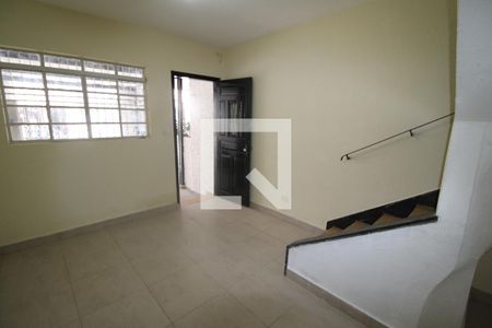 Sala de casa para alugar com 3 quartos, 100m² em Vila Gustavo, São Paulo