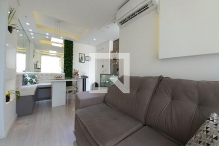 Sala de TV de apartamento à venda com 2 quartos, 55m² em Vila Satúrnia, Campinas