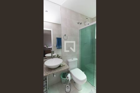 Casa à venda com 340m², 3 quartos e 3 vagasBanheiro