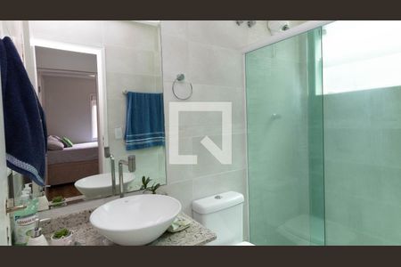 Casa à venda com 340m², 3 quartos e 3 vagasBanheiro