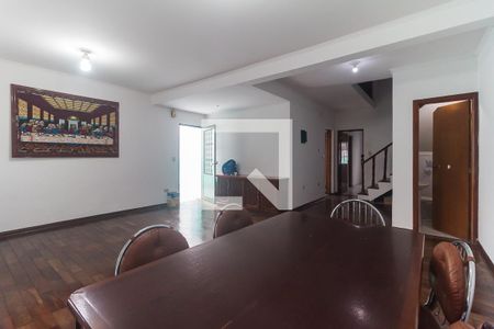 Sala/Sala de Jantar de casa para alugar com 4 quartos, 300m² em Vila Mogilar, Mogi das Cruzes