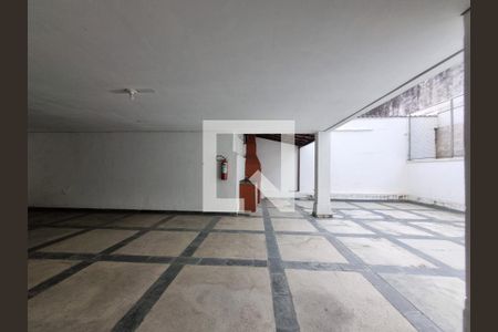 Apartamento à venda com 90m², 2 quartos e 1 vaga Apartamento à venda com 90m², 2 quartos e 1 vagaÁrea Comum - Playground