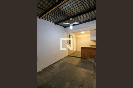 Casa à venda com 100m², 1 quarto e 1 vaga