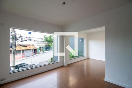 Casa à venda com 100m², 1 quarto e 1 vaga