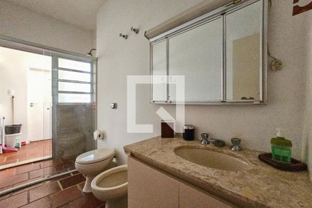 Apartamento para alugar com 160m², 3 quartos e 1 vaga Apartamento para alugar com 160m², 3 quartos e 1 vagaBanheiro
