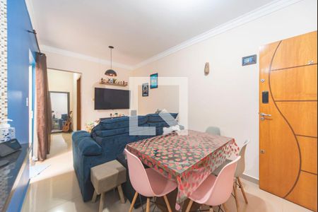 Sala de apartamento à venda com 2 quartos, 50m² em Vila Linda, Santo André