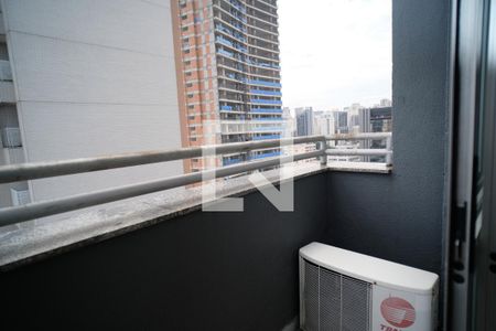 Varanda de apartamento à venda com 1 quarto, 45m² em Pinheiros, São Paulo