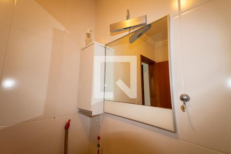 Casa à venda com 132m², 3 quartos e 2 vagasBanheiro 3