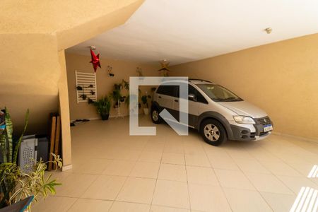 Casa à venda com 132m², 3 quartos e 2 vagasGaragem