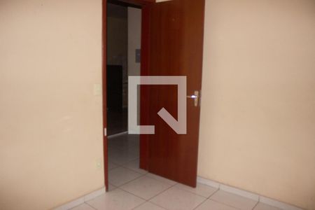 Quarto  de apartamento à venda com 2 quartos, 45m² em Vila Belem, Contagem
