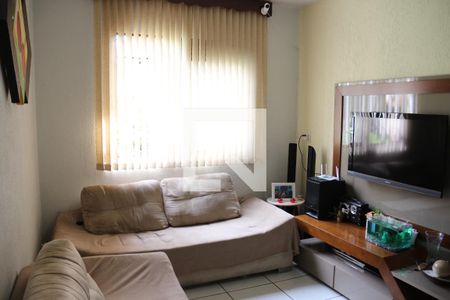 Sala de apartamento para alugar com 3 quartos, 68m² em Cardoso (barreiro), Contagem