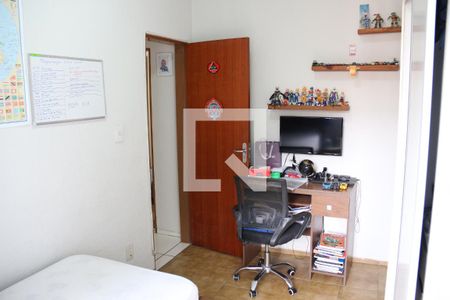 Quarto 2 de apartamento para alugar com 3 quartos, 68m² em Cardoso (barreiro), Contagem