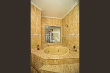 Casa para alugar com 280m², 4 quartos e 1 vagaBanheiro da Suíte