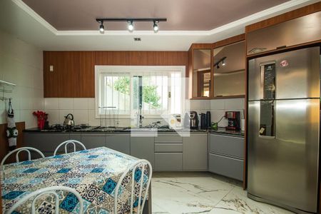 Casa para alugar com 280m², 4 quartos e 1 vagaCozinha