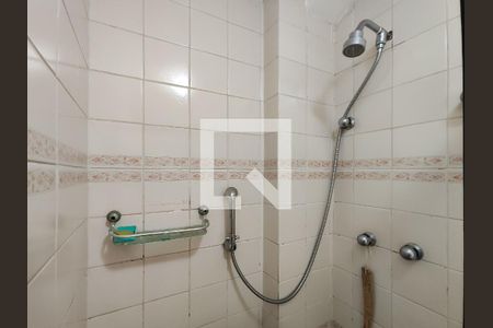 Apartamento à venda com 100m², 2 quartos e 1 vaga Apartamento à venda com 100m², 2 quartos e 1 vagaBanheiro de serviço