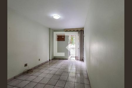 Apartamento à venda com 100m², 2 quartos e 1 vaga Apartamento à venda com 100m², 2 quartos e 1 vagaSuíte