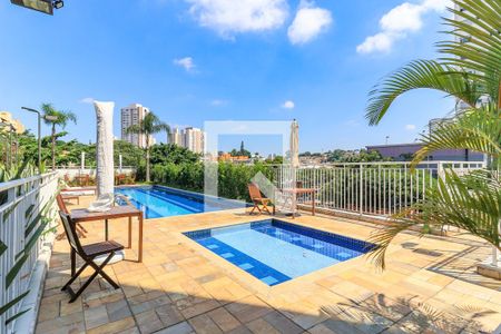 Apartamento para alugar com 55m², 2 quartos e 1 vaga Apartamento para alugar com 55m², 2 quartos e 1 vagaÁrea comum - Piscina