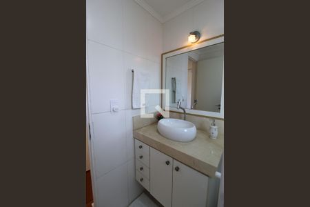 Apartamento para alugar com 55m², 2 quartos e 1 vagaBanheiro Social