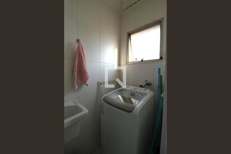 Apartamento para alugar com 55m², 2 quartos e 1 vagaÁrea de Serviço