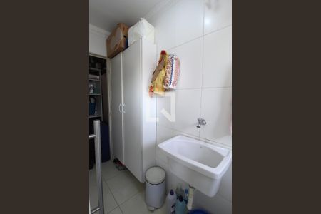 Apartamento para alugar com 55m², 2 quartos e 1 vagaÁrea de Serviço